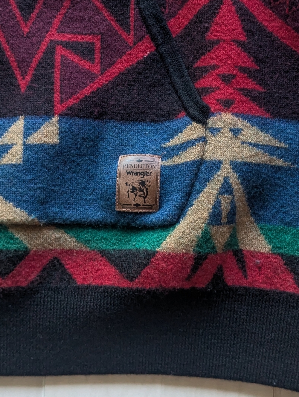 Pendleton Wrangler 100% Wool Aztec Hoodie View 6